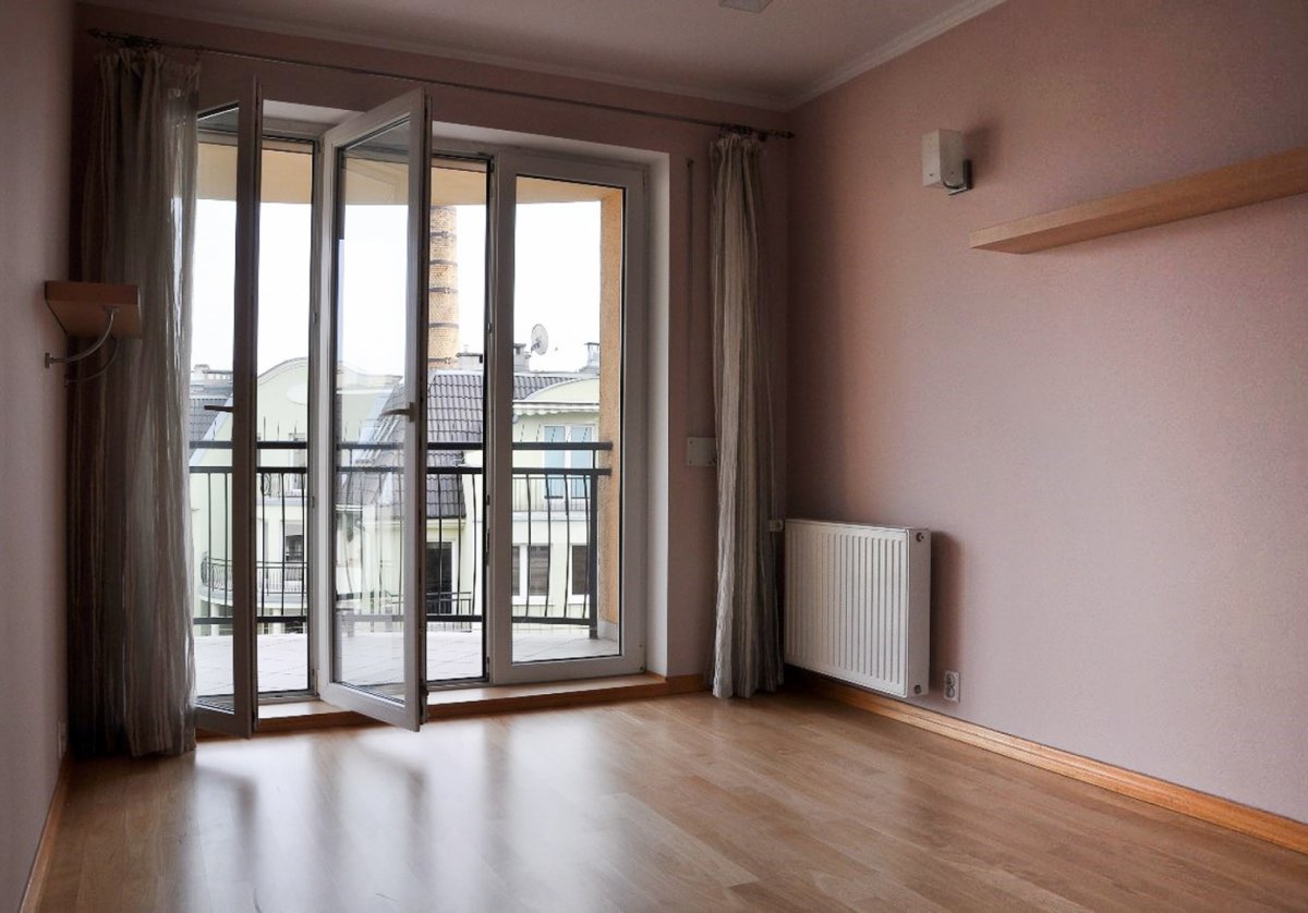Flat for rent Poznań Old Town with balcony